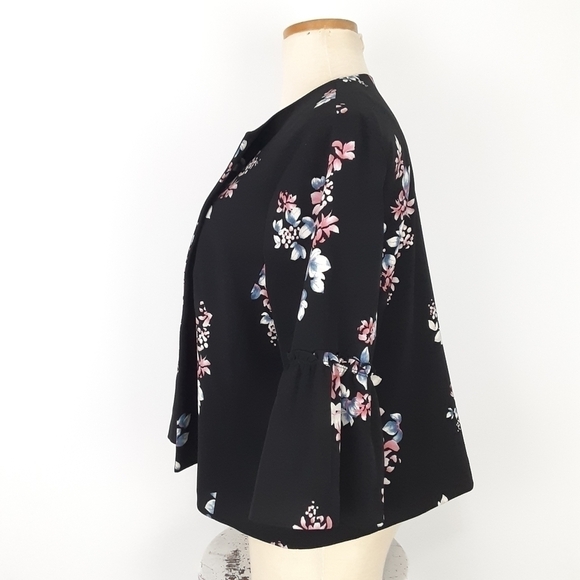 Lane Bryant Floral Jacket In Black Size 22/24 (3X) - Picture 4 of 9